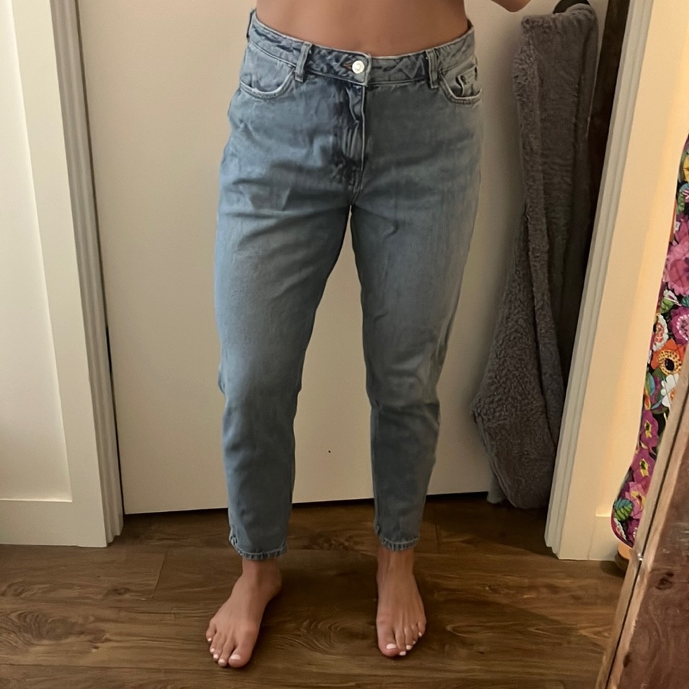 Top Shop Mom Blue Jeans, size 30 women’s, high-rise. lightly worn.